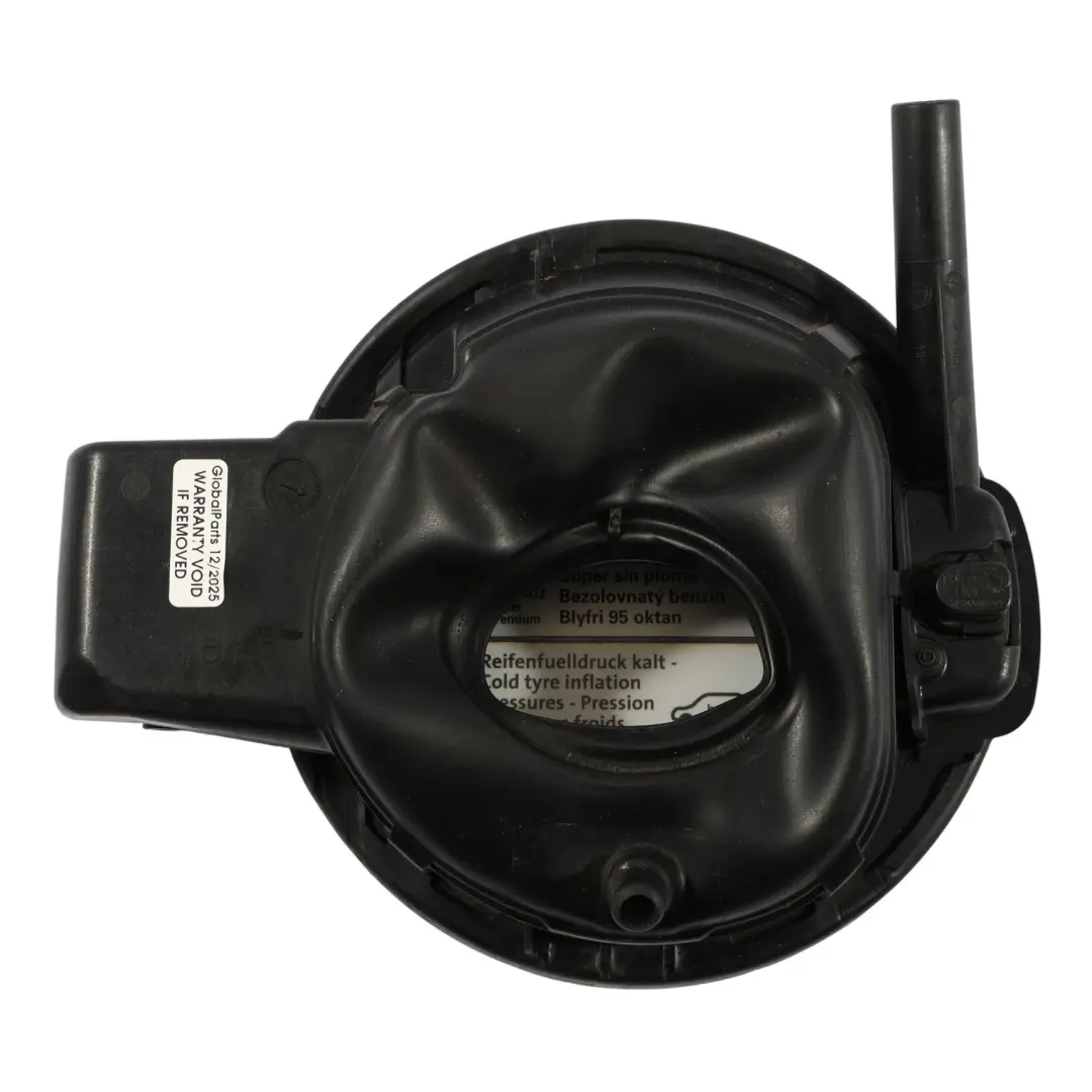 Volkswagen VW Golf Mk6 1K Couvercle Trappe Carburant Gris Métallisé - A7T - SKU 5K6809857C-UGR - Numéro de pièce 5K6809857C