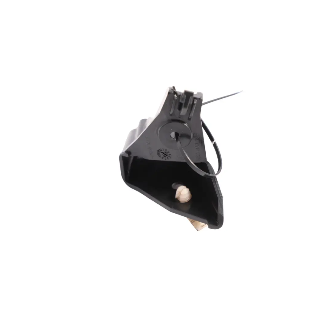 Volkswagen Golf MK6 5K Heckklappe Innenverkleidung Halterung Rechts - SKU 5K6867738 - Teilenummer 5K6867738