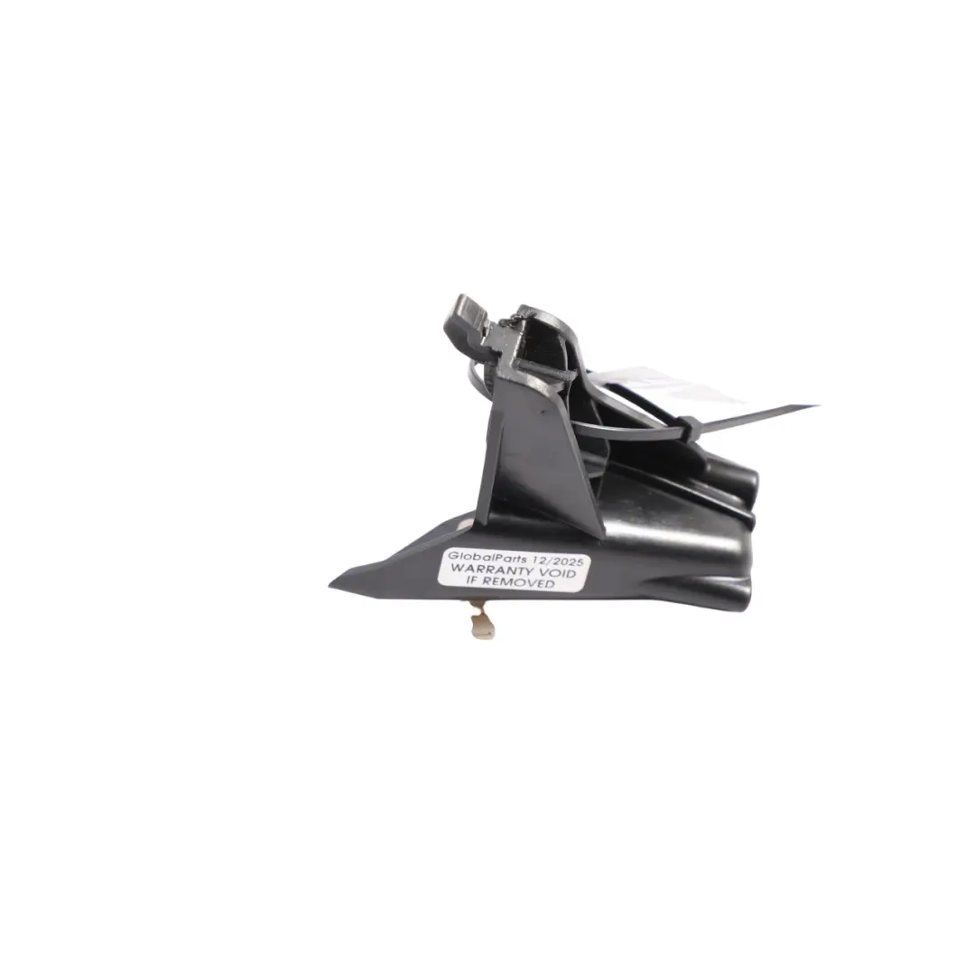 Volkswagen Golf MK6 5K Staffa Rivestimento Portellone Destra - SKU 5K6867738 - Numero di parte 5K6867738