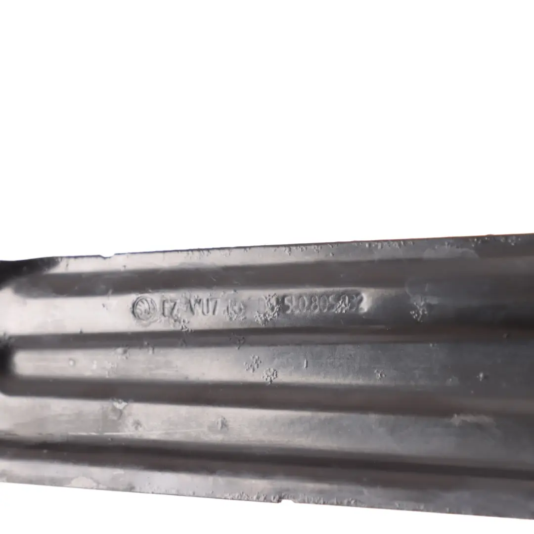 Skoda Yeti 5L Front Headlight Headlamp Bracket Mount Right O/S 5L0805931 - SKU 5L0805932 - Part number 5L0805932