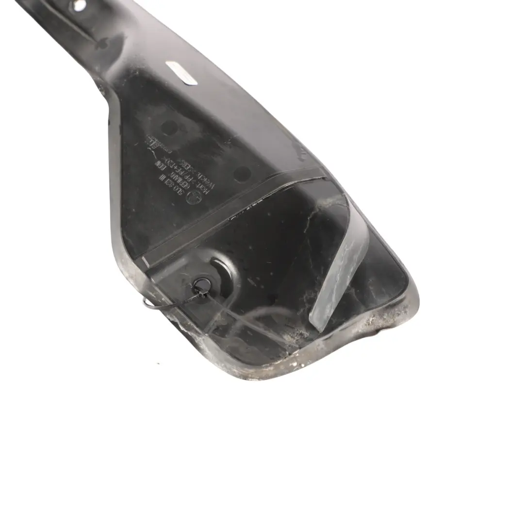 Skoda Yeti Mk1 5L Support Fixation Aile Avant Gauche - SKU 5L0821111 - Numéro de pièce 5L0821111