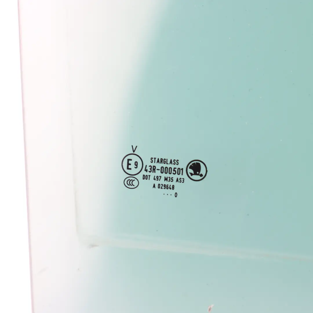 Skoda Yeti 5L Puerta Trasera Cristal Vidrio Tintado AS3 Derecha - SKU 5L0845206B - Número de pieza 5L0845206B