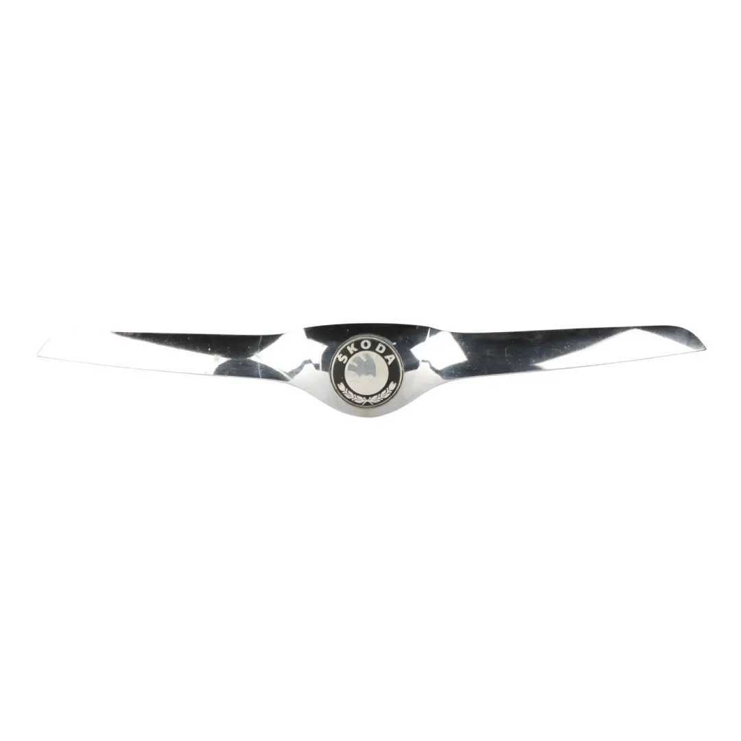 MK1 5L Griglia Anteriore Centrale Superiore Copertura per Skoda Yeti con numero di parte 5L0853633 Skoda Yeti MK1 5L Griglia Anteriore Centrale Superiore Copertura - SKU 5L0853633 - Numero di parte 5L0853633