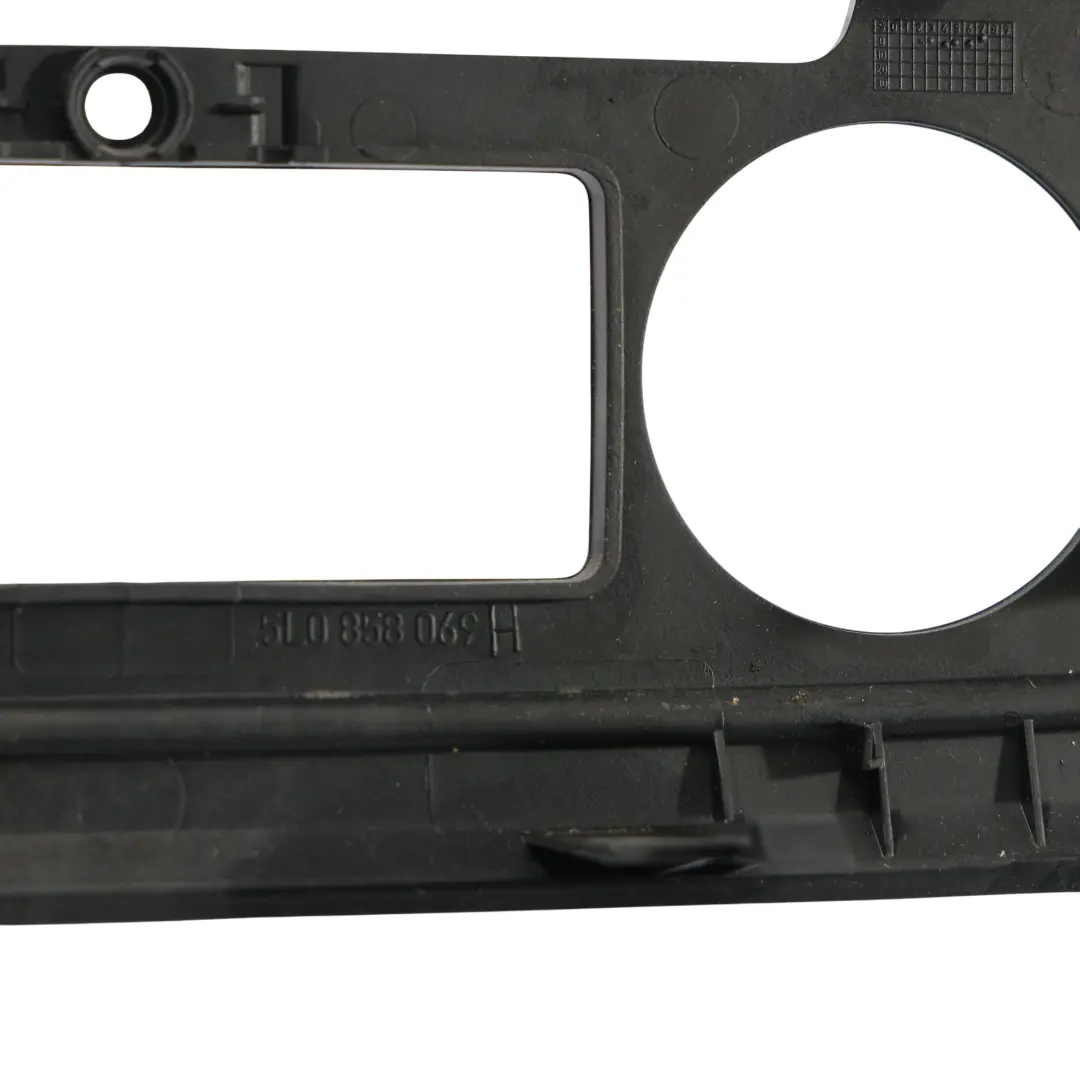 Dashboard Trim Radio A/C Switch Cover Frame Surround to Skoda Yeti with Part number 5L0858069H Skoda Yeti Dashboard Trim Radio A/C Switch Cover Frame Surround - SKU 5L0858069H - Part number 5L0858069H