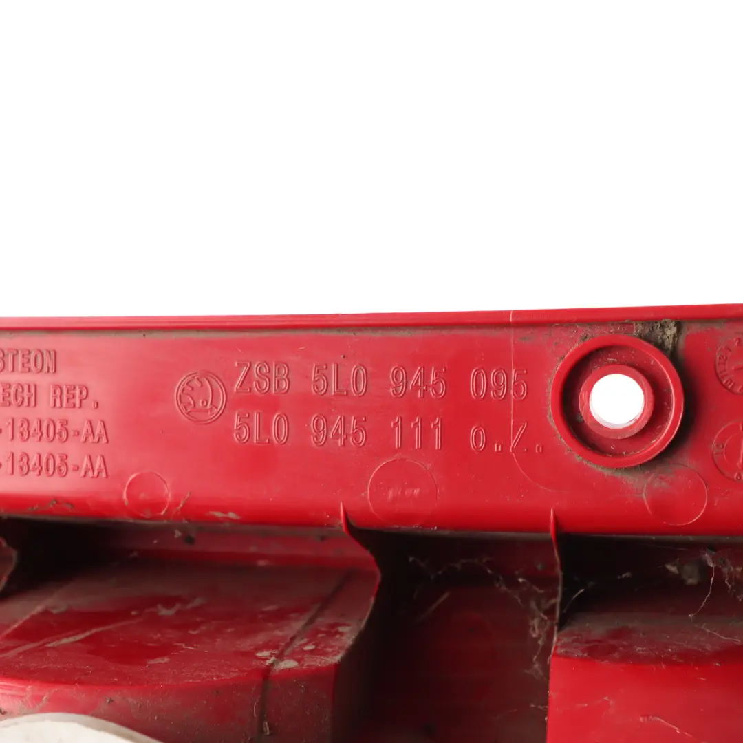 Taillight Lamp Light Outdoor Left N/S to Skoda Yeti 5L Rear with Part number 5L0945111 Skoda Yeti 5L Rear Taillight Lamp Light Outdoor Left N/S - SKU 5L0945111 - Part number 5L0945111