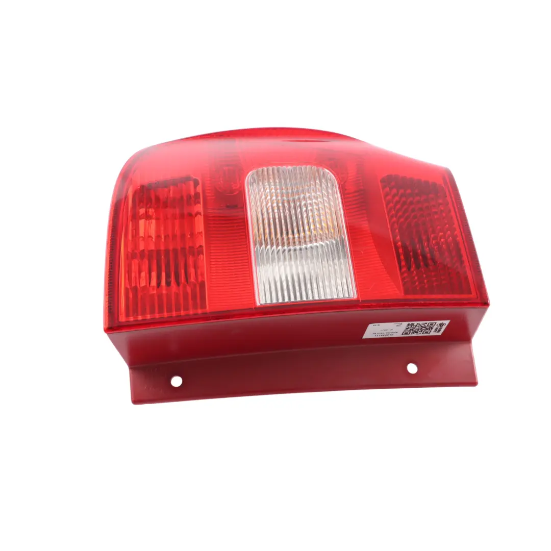 Feu Arrière Gauche Extérieur Côté Conducteur pour Skoda Yeti 5L à propos du numéro de pièce 5L0945111 Skoda Yeti 5L Feu Arrière Gauche Extérieur Côté Conducteur - SKU 5L0945111 - Numéro de pièce 5L0945111