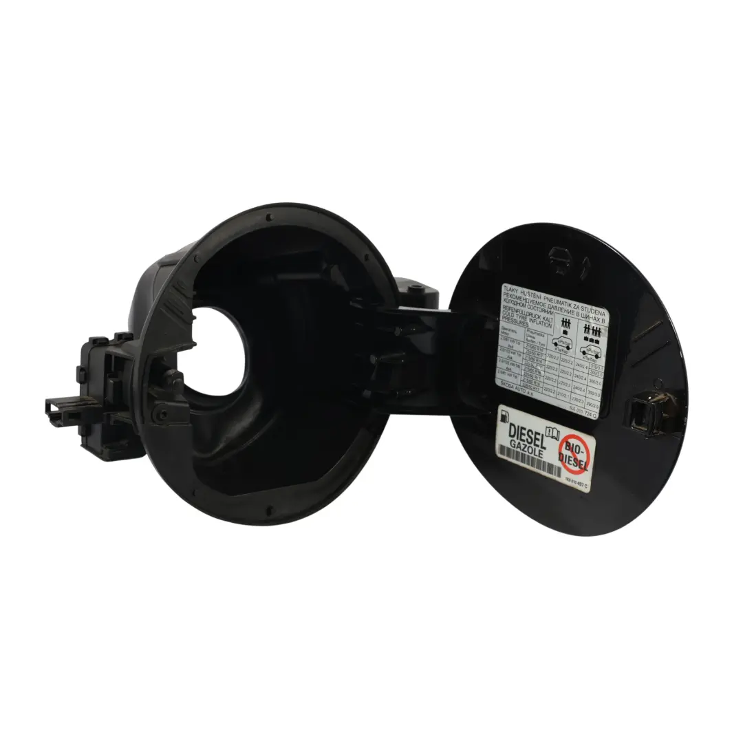 Klapka Osłona Wlewu Paliwa Czarna do Skoda Yeti 5L o numerze 5L6809857 Skoda Yeti 5L Klapka Osłona Wlewu Paliwa Czarna - SKU 5L6809857-BMA - Numer Części 5L6809857