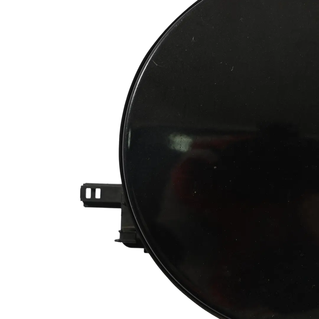 Klapka Osłona Wlewu Paliwa Czarna do Skoda Yeti 5L o numerze 5L6809857 Skoda Yeti 5L Klapka Osłona Wlewu Paliwa Czarna - SKU 5L6809857-BMA - Numer Części 5L6809857