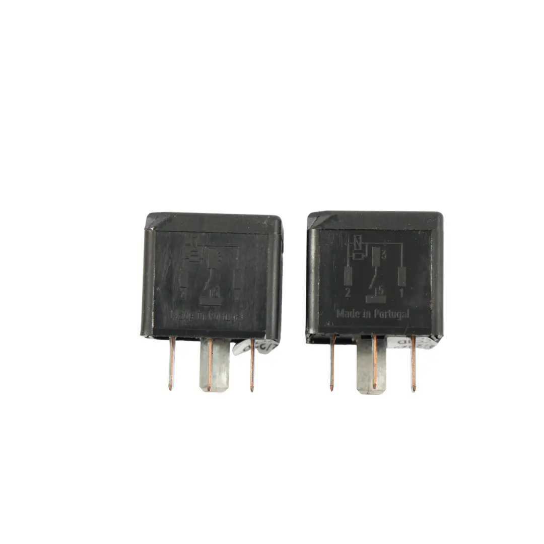 Ford Transit Custom Relay 4-Pin Black 12V 40A FOMOCO Set Pair 5M5T14B192CA - SKU 5M5T-14B192-CA-1 - Part number 5M5T-14B192-CA