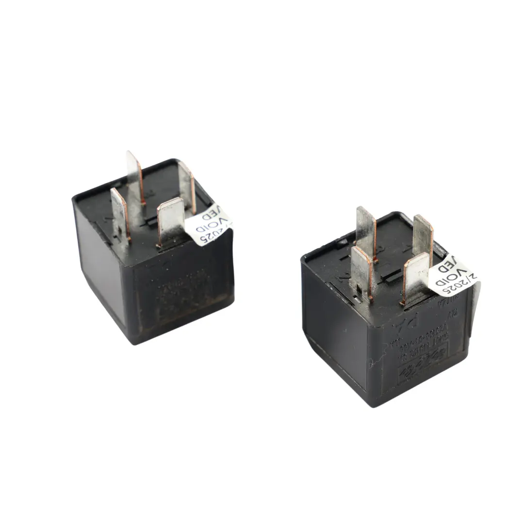 Relais 4 Broches Noir 12 V 40 A FOMOCO 5M5T14B192CA pour Ford Transit Custom à propos du numéro de pièce 5M5T-14B192-CA Ford Transit Custom Relais 4 Broches Noir 12 V 40 A FOMOCO 5M5T14B192CA - SKU 5M5T-14B192-CA-1 - Numéro de pièce 5M5T-14B192-CA