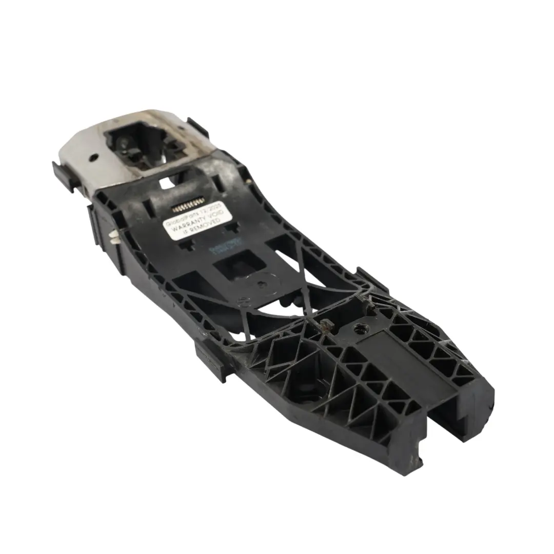 Mk5 6R Supporto Maniglia Portiera Anteriore Destra per VW Volkswagen Polo con numero di parte 5N0837885H VW Volkswagen Polo Mk5 6R Supporto Maniglia Portiera Anteriore Destra - SKU 5N0837885H-2 - Numero di parte 5N0837885H