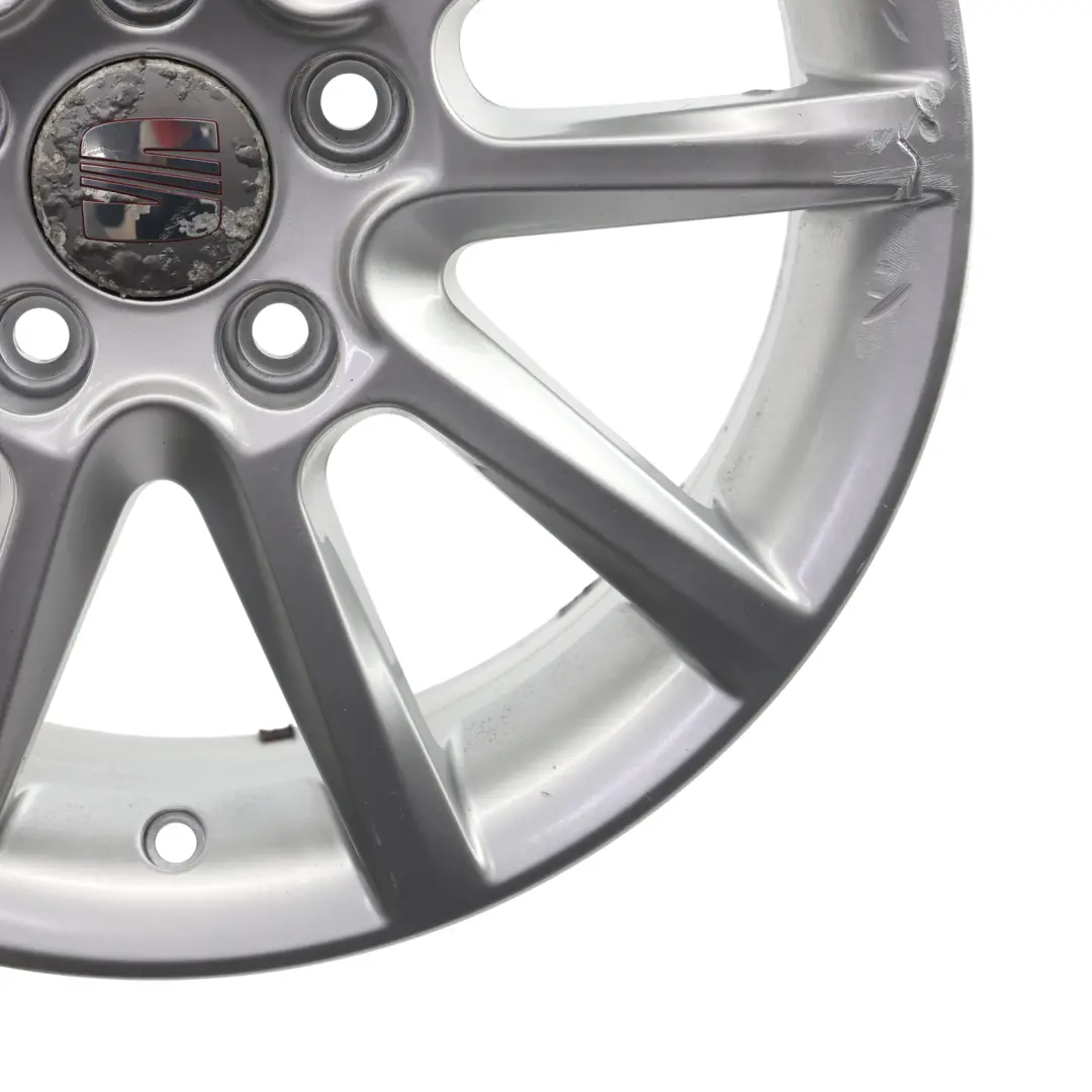 Metall Felge 5 Doppel Speichen Silber 16" 6,5J ET:50 für Seat Altea XL mit Teilenummer 5P0601025J Seat Altea XL Metall Felge 5 Doppel Speichen Silber 16" 6,5J ET:50 - SKU 5P0601025J-1 - Teilenummer 5P0601025J