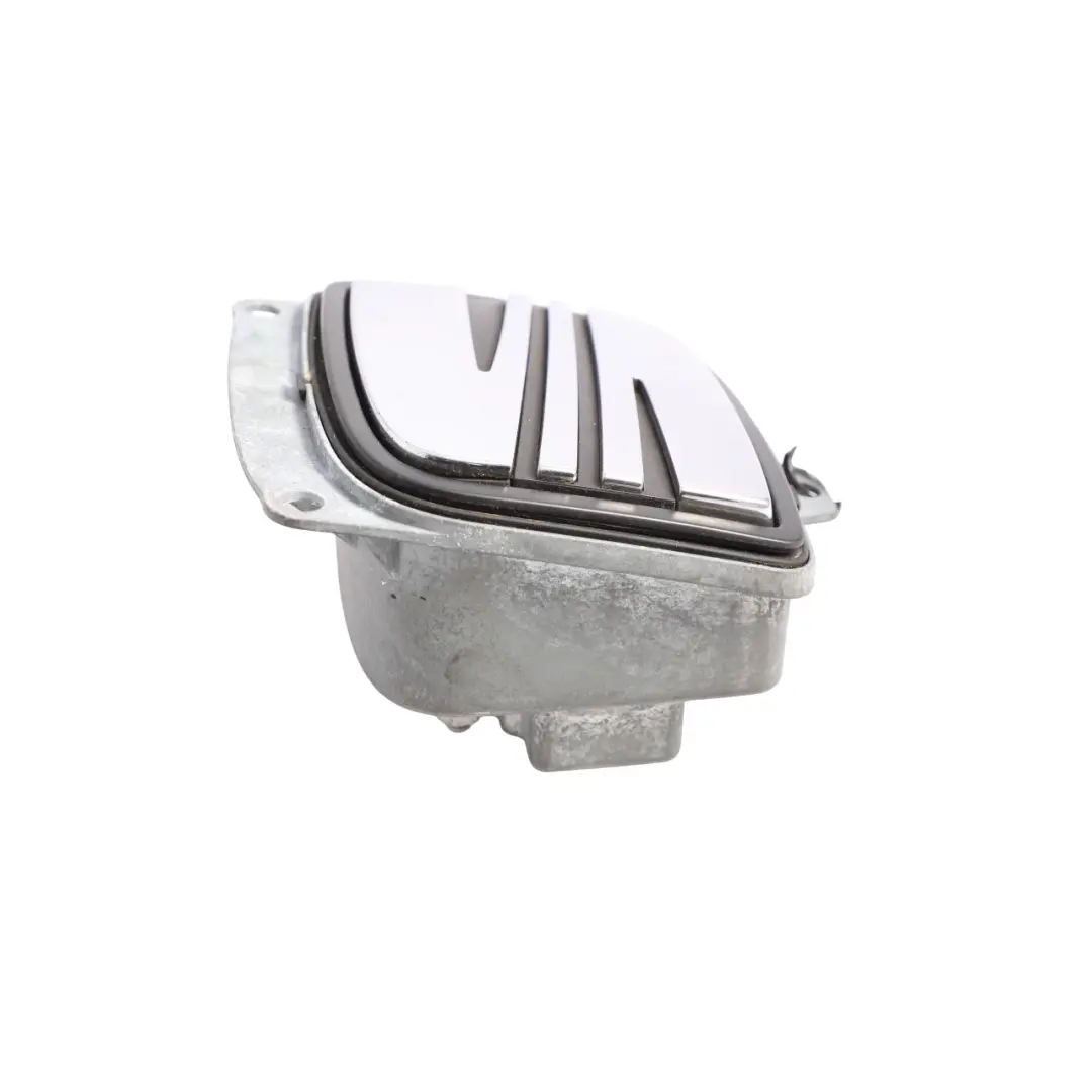 1P Mk2 Rear Bootlid Taligate Release Seat Badge Emblem to Seat Leon with Part number 5P0827565C Seat Leon 1P Mk2 Rear Bootlid Taligate Release Seat Badge Emblem - SKU 5P0827565C - Part number 5P0827565C