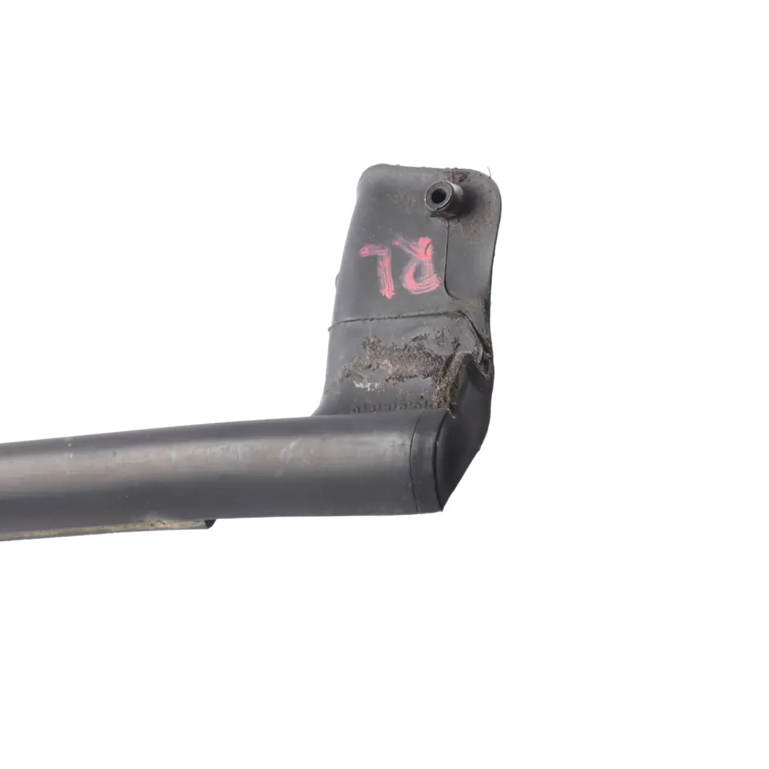 Door Window Weatherstrip Rear Outer Left N/S Glass Seal to Seat Altea with Part number 5P0839477D Seat Altea Door Window Weatherstrip Rear Outer Left N/S Glass Seal - SKU 5P0839477D - Part number 5P0839477D