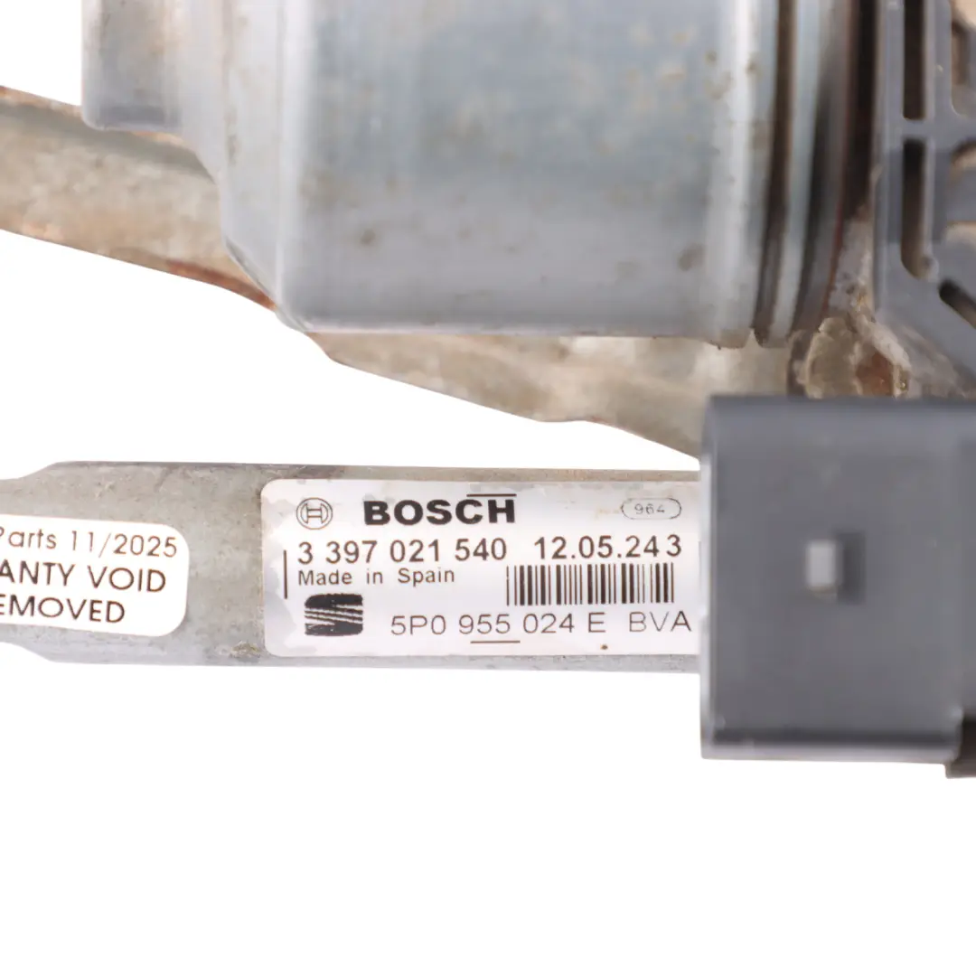 Windscreen Wiper Linkage Motor Actuator Front Right O/S to Seat Altea with Part number 5P0955024E Seat Altea Windscreen Wiper Linkage Motor Actuator Front Right O/S - SKU 5P0955024E - Part number 5P0955024E