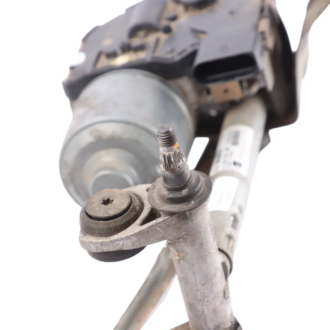 Windscreen Wiper Linkage Motor Actuator Front Right O/S to Seat Altea with Part number 5P0955024E Seat Altea Windscreen Wiper Linkage Motor Actuator Front Right O/S - SKU 5P0955024E - Part number 5P0955024E