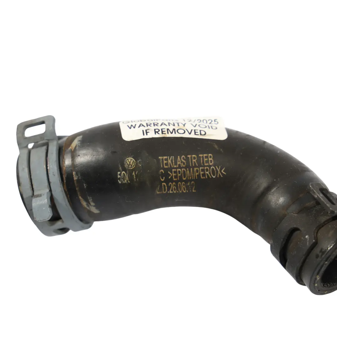 Wasser Kühlmittel Schlauch 2.0 TFSI für Skoda Octavia III VW Golf VII mit Teilenummer 5Q0121096C Skoda Octavia III VW Golf VII Wasser Kühlmittel Schlauch 2.0 TFSI - SKU 5Q0121096C - Teilenummer 5Q0121096C