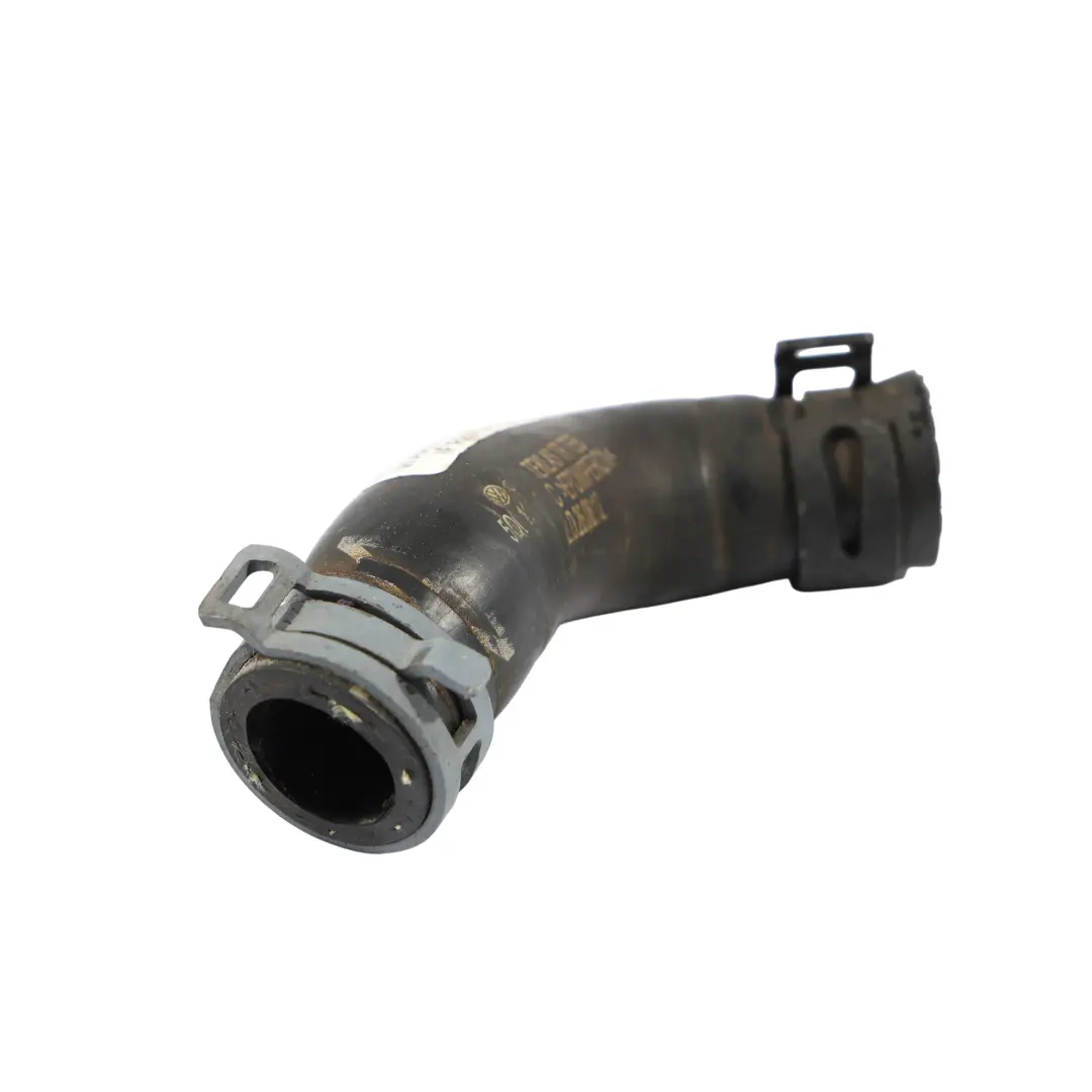 Tubo Refrigerante De Agua 5.0 TFSI para Skoda Octavia III VW Golf VII con número de pieza 5Q0121096C Skoda Octavia III VW Golf VII Tubo Refrigerante De Agua 5.0 TFSI - SKU 5Q0121096C - Número de pieza 5Q0121096C