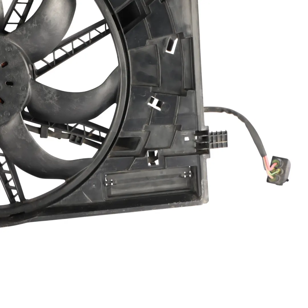 Audi A3 8V Engine Coolant Fan Shroud Assembly Radiator Cooler - SKU 5Q0121205AF - Part number 5Q0121205AF