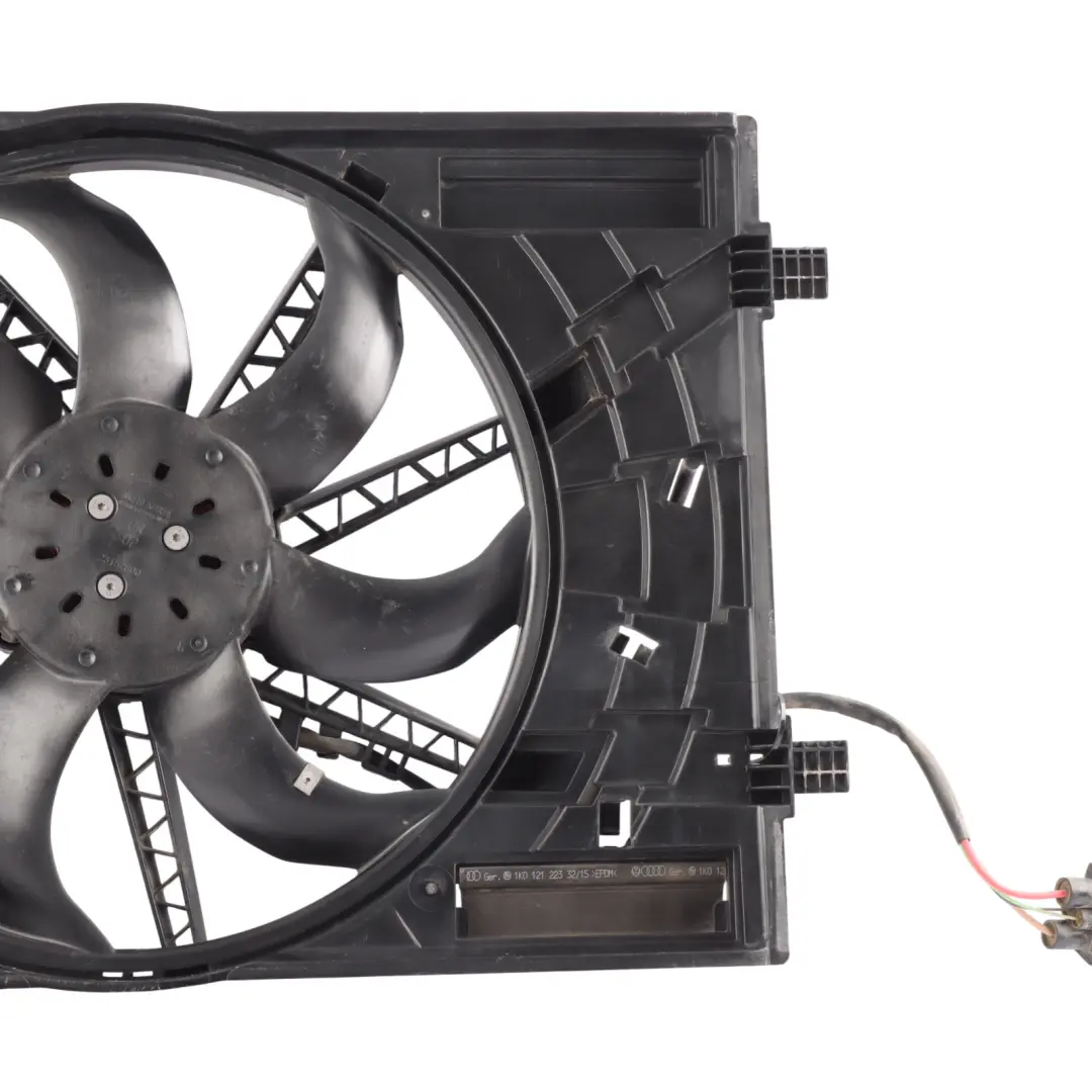 5G Radiator Fan Engine Cooling Blower 5Q0121203CN to Volkswagen Golf with Part number 5Q0121205 Volkswagen Golf 5G Radiator Fan Engine Cooling Blower 5Q0121203CN - SKU 5Q0121205S - Part number 5Q0121205