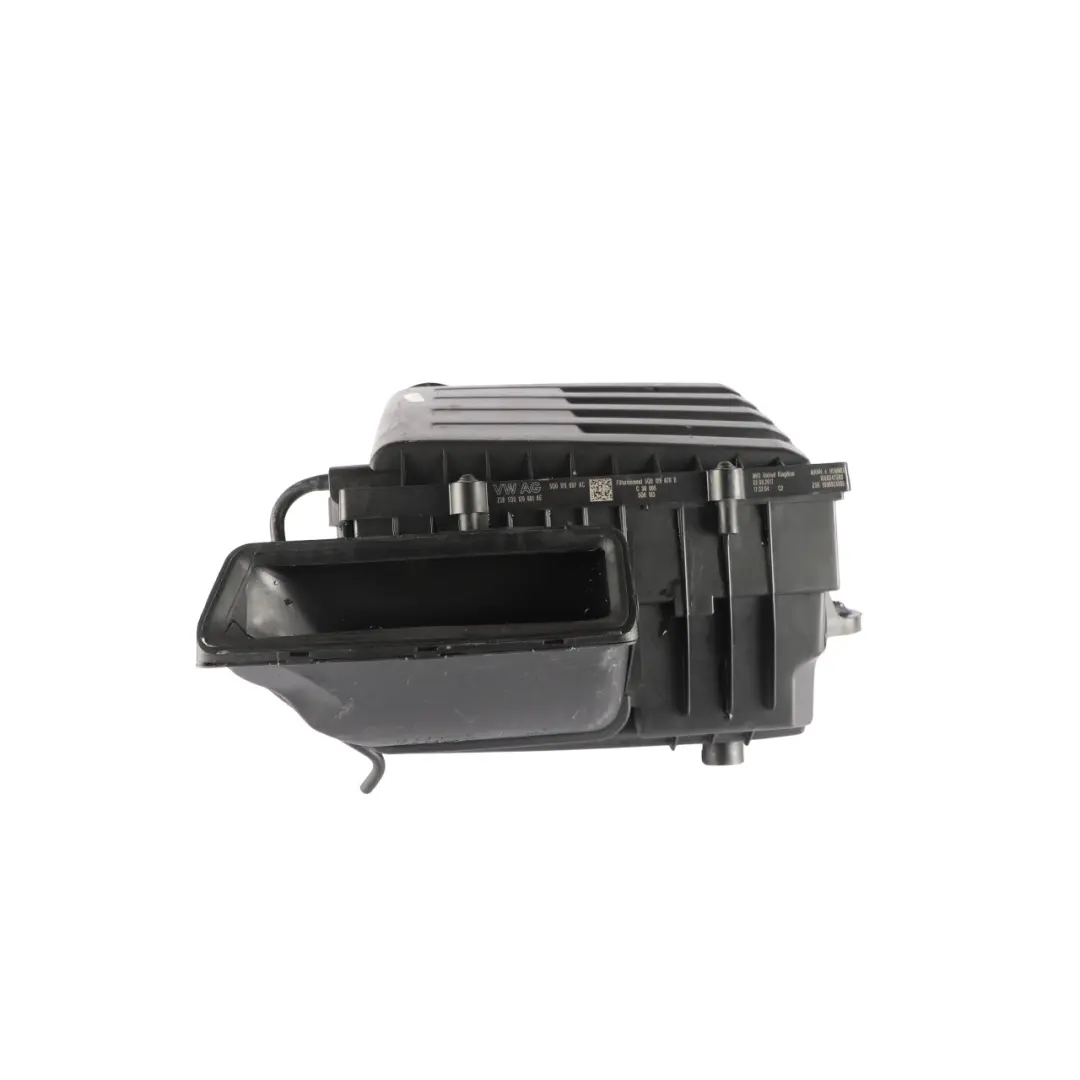 Skoda Octavia 5E Air Box Filter Housing Cover Assembly - SKU 5Q0129601AE - Part number 5Q0129601AE