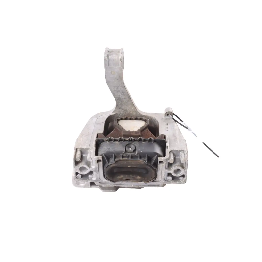 Audi A3 8V Motor Halterung Träger Stütze Rechts 1.4 TSI - SKU 5Q0199262BE - Teilenummer 5Q0199262BE