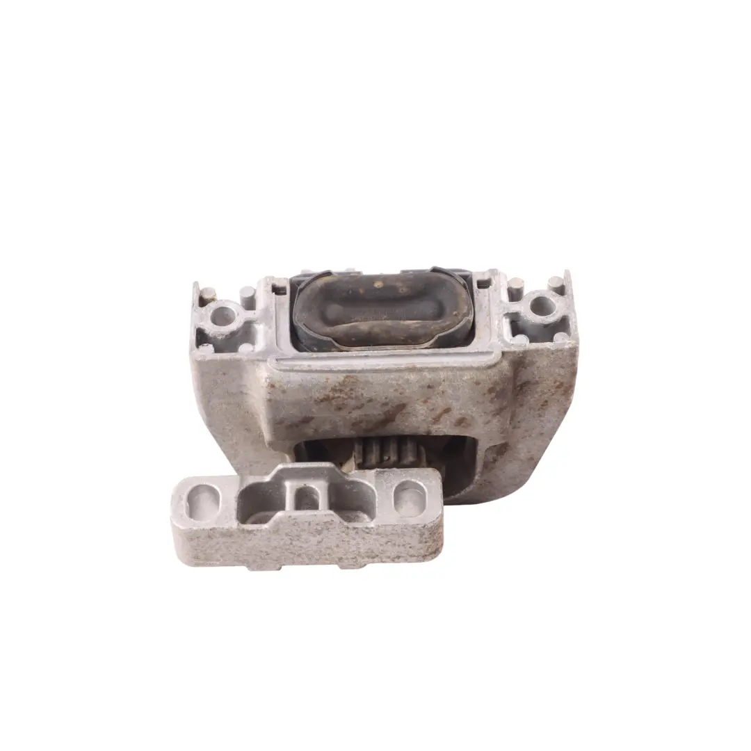Mount Bracket Holder Support Right O/S 1.4 TSI to Audi A3 8V Engine with Part number 5Q0199262BE Audi A3 8V Engine Mount Bracket Holder Support Right O/S 1.4 TSI - SKU 5Q0199262BE - Part number 5Q0199262BE