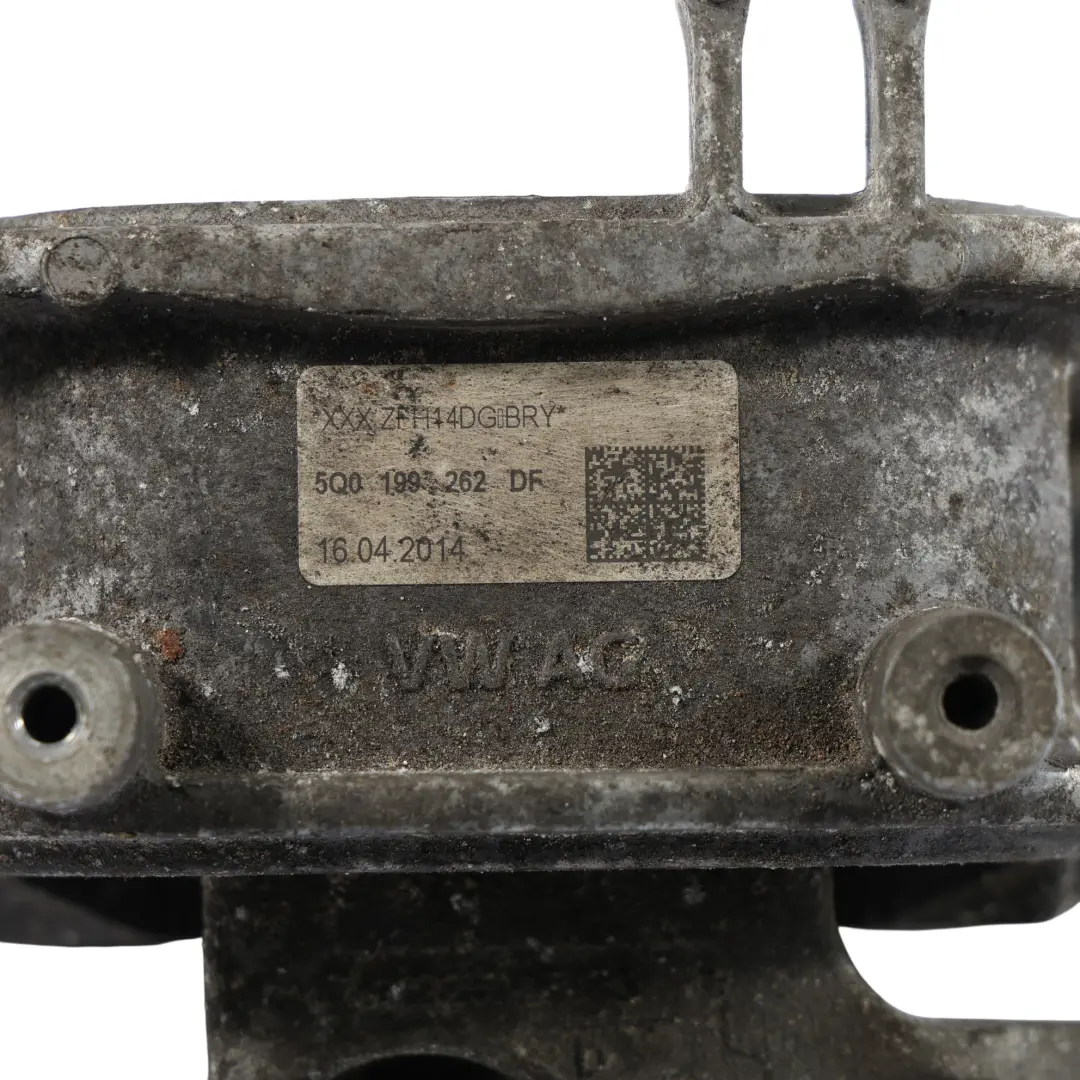 Wspornik Mocowanie Silnika Prawe do Volkswagen VW Golf 7 o numerze 5Q0199262DF Volkswagen VW Golf 7 Wspornik Mocowanie Silnika Prawe - SKU 5Q0199262DF - Numer Części 5Q0199262DF