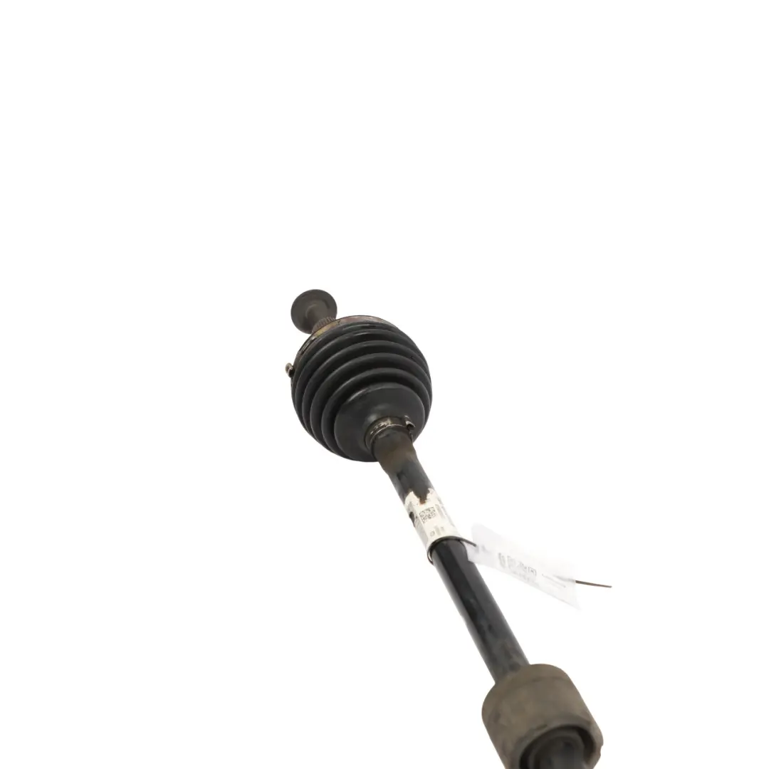 Albero Trasmissione Anteriore Destro per Audi A3 8V VW Golf VII 1.4 TSI con numero di parte 5Q0407272DB Audi A3 8V VW Golf VII 1.4 TSI Albero Trasmissione Anteriore Destro - SKU 5Q0407272DB - Numero di parte 5Q0407272DB