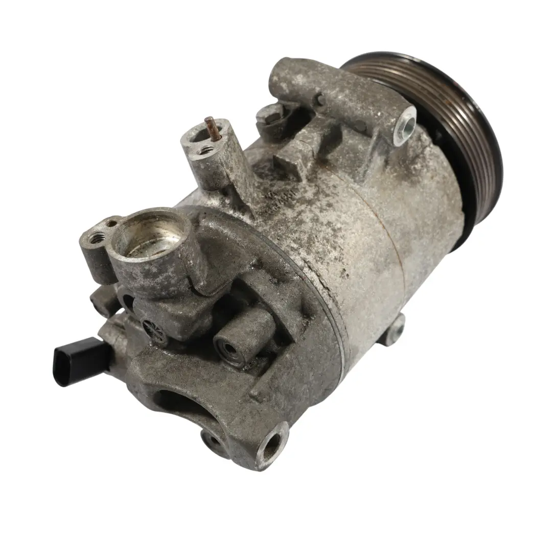 5G Compresseur De Climatisation Diesel pour VW Volkswagen Golf Mk7 à propos du numéro de pièce 5Q0820803F VW Volkswagen Golf Mk7 5G Compresseur De Climatisation Diesel - SKU 5Q0820803F-1 - Numéro de pièce 5Q0820803F