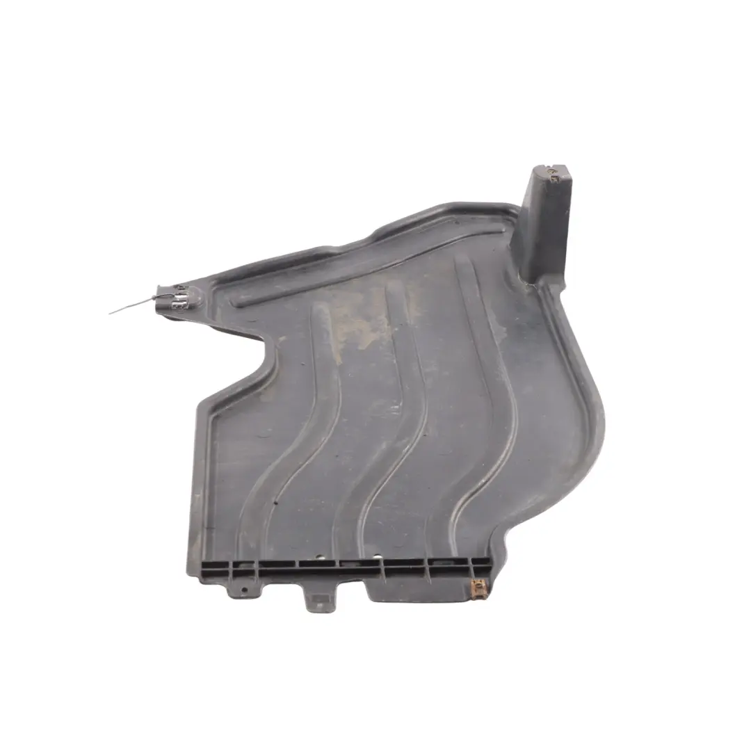Underbody Tray Cover Panel to Audi A3 8V Volkswagen Golf Mk7 Engine with Part number 5Q0825506M Audi A3 8V Volkswagen Golf Mk7 Engine Underbody Tray Cover Panel - SKU 5Q0825206M - Part number 5Q0825506M
