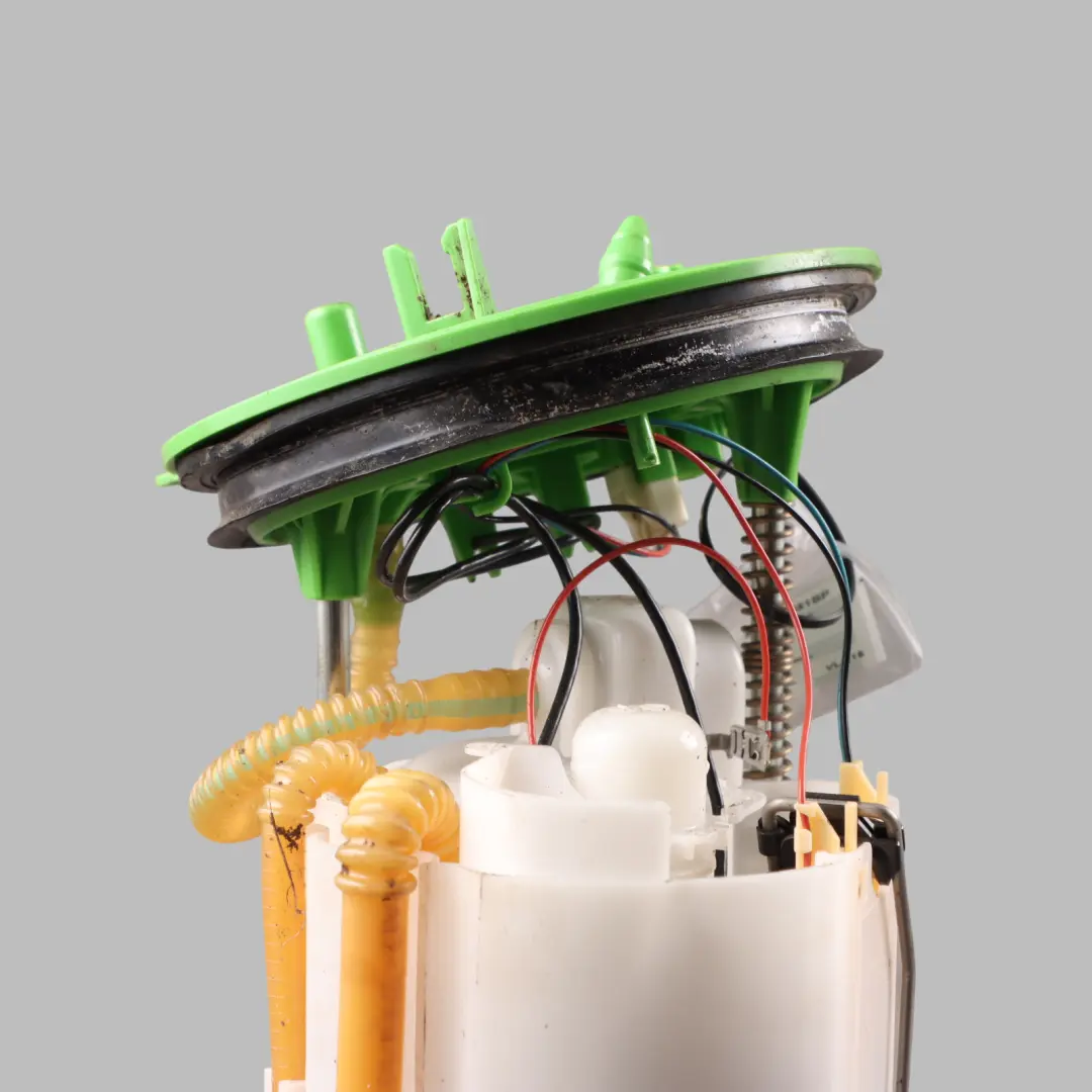 Kraftstofftankfüllstandssensor Pumpe Gebereinheit Benzin für Audi A3 8V mit Teilenummer 5Q0919051BP Audi A3 8V Kraftstofftankfüllstandssensor Pumpe Gebereinheit Benzin - SKU 5Q0919051BP - Teilenummer 5Q0919051BP