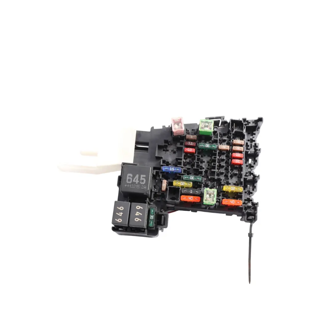 Seat Leon Mk3 5F Boîtier Relais Fusibles Module Commande Électrique - SKU 5Q0937615C-2 - Numéro de pièce 5Q0937615C