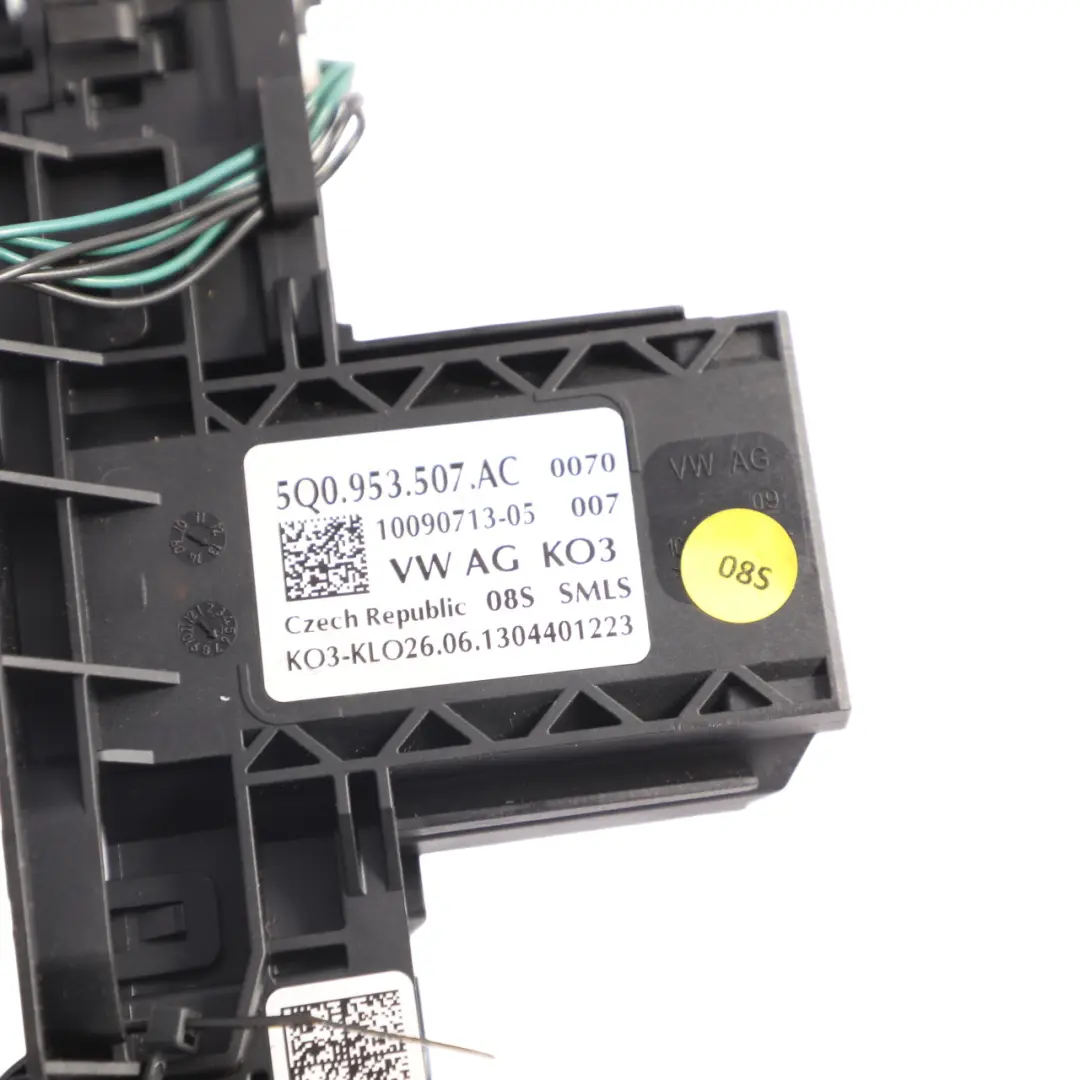 Mk3 Steering Column Cluster Indicator Wiper Stalk 5Q0953507AC to Seat Leon with Part number 5Q0953513R Seat Leon Mk3 Steering Column Cluster Indicator Wiper Stalk 5Q0953507AC - SKU 5Q0953513R - Part number 5Q0953513R