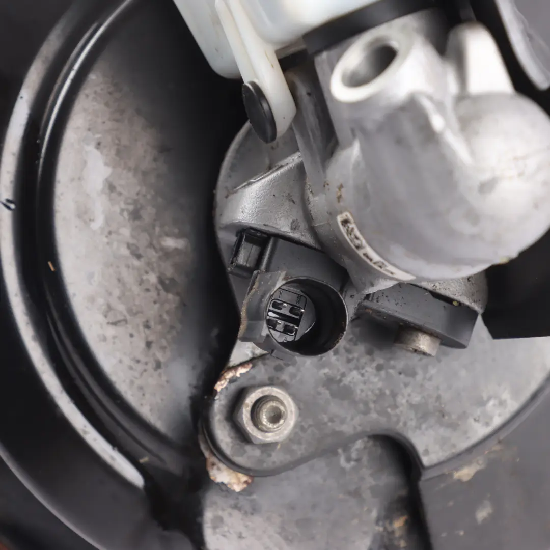 5F VW Golf VII Brake Servo Booster Master Cylinder 5Q2614105BJ to Seat Leon with Part number 5Q2614105AQ Seat Leon 5F VW Golf VII Brake Servo Booster Master Cylinder 5Q2614105BJ - SKU RHD-5Q2614105AQ - Part number 5Q2614105AQ