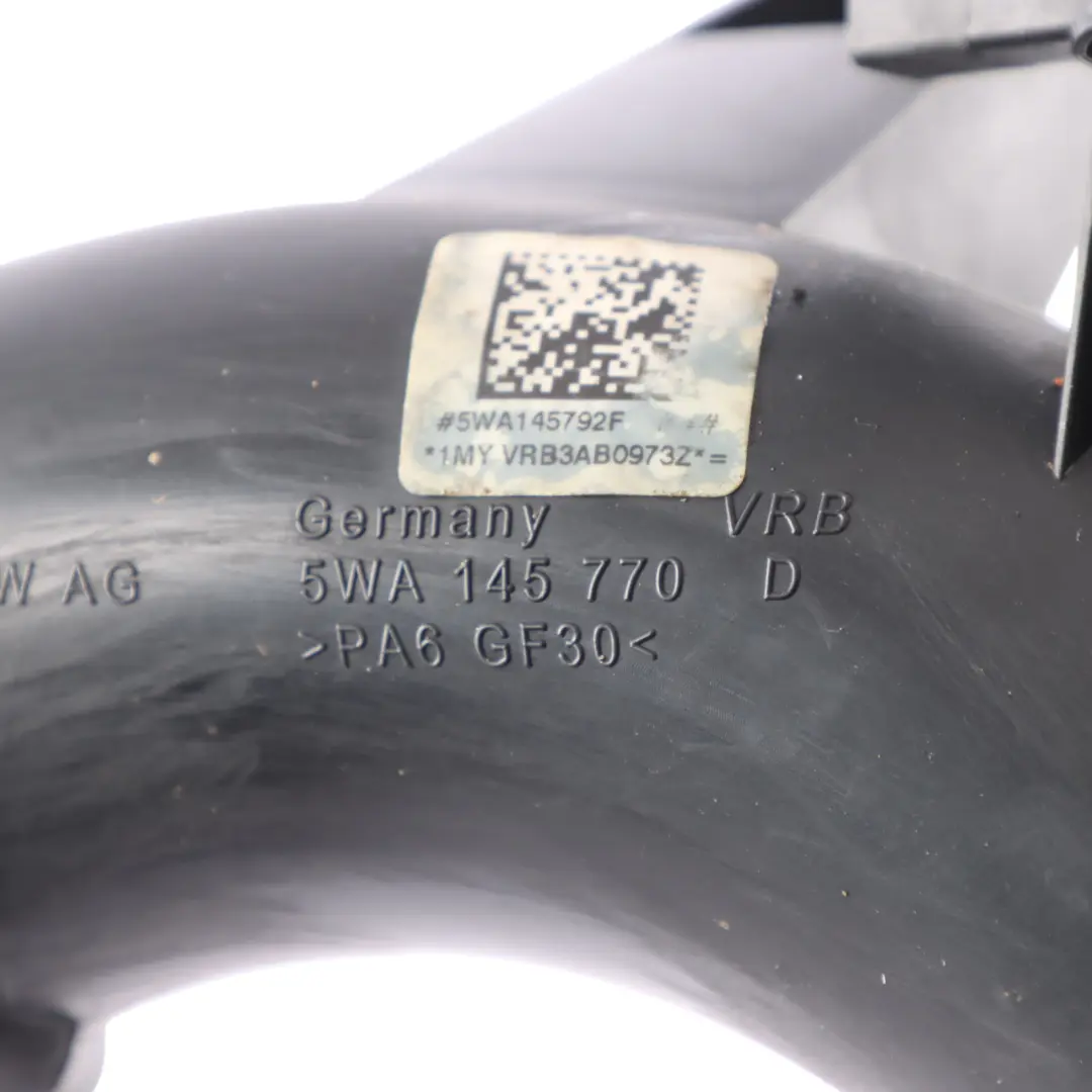 8Y Rura Przewód Intercoolera 2.0 TFSI do Audi A3 o numerze 5WA145770D Audi A3 8Y Rura Przewód Intercoolera 2.0 TFSI - SKU 5WA145770D - Numer Części 5WA145770D