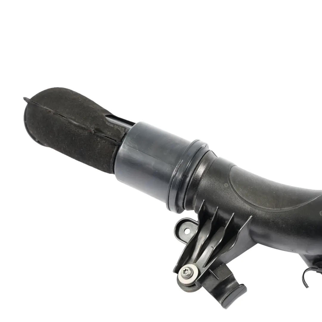 8Y 2.0 TFSI Intercooler Air Charge Pipe Hose Line to Audi S3 with Part number 5WA145840D Audi S3 8Y 2.0 TFSI Intercooler Air Charge Pipe Hose Line - SKU 5WA145840D - Part number 5WA145840D