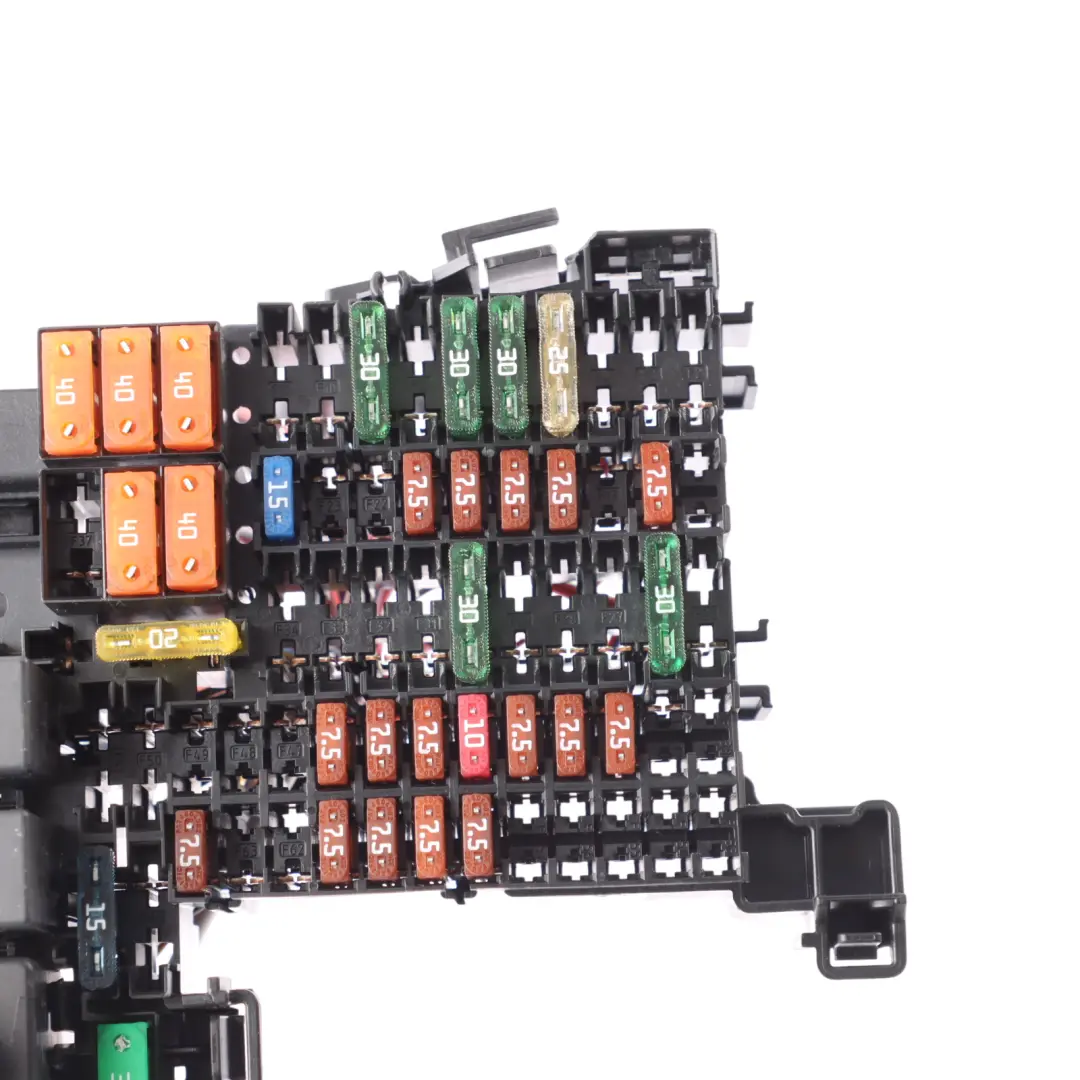 8Y Fuse Box Control Module Relay Box Electrical Unit to Audi A3 S3 with Part number 5WA937615 Audi A3 S3 8Y Fuse Box Control Module Relay Box Electrical Unit - SKU 5WA937615 - Part number 5WA937615