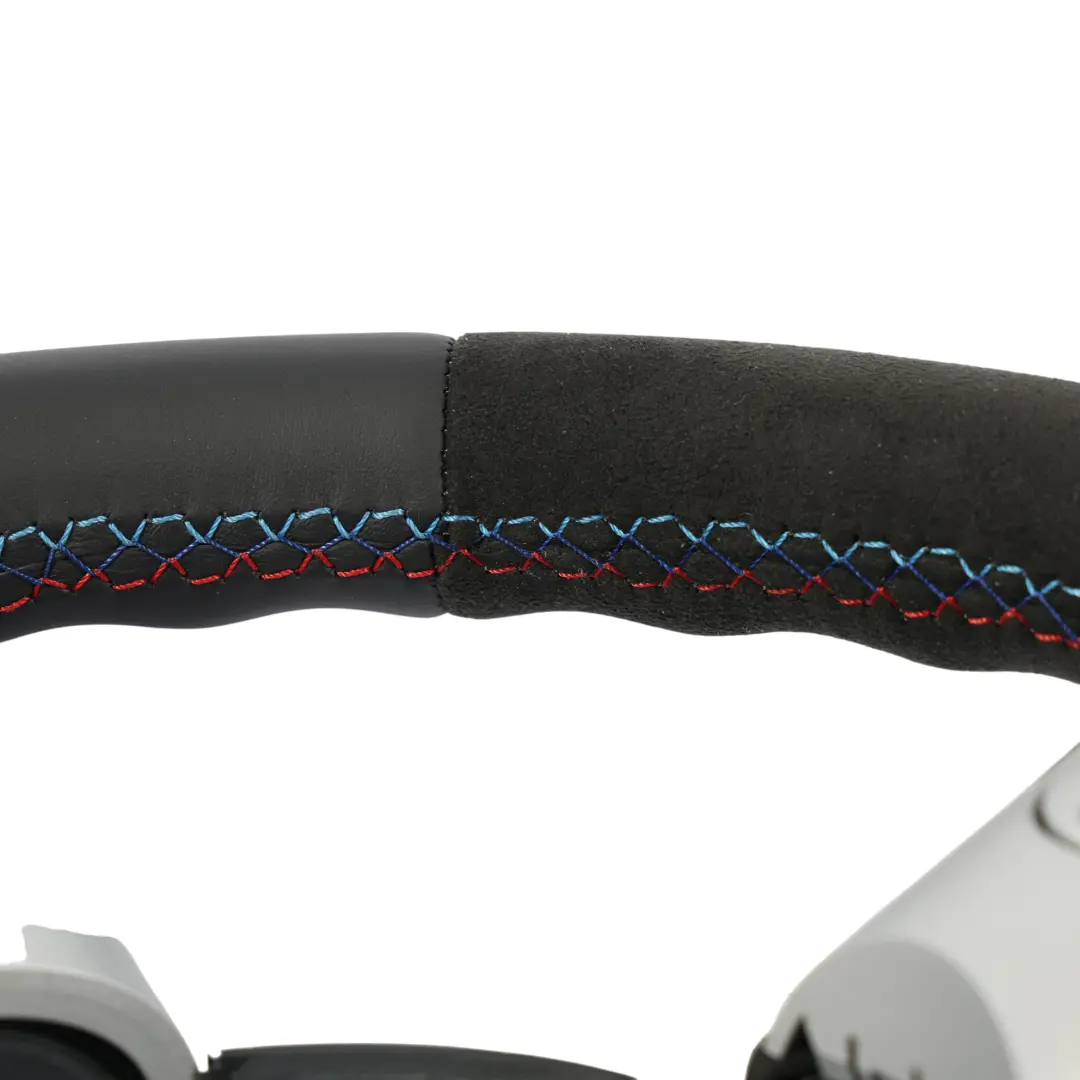 NUEVO Negro Cuero / Alcantara Volante Deportivo Mulifuncion para Mini Cooper R50 con número de pieza 6762458 Mini Cooper R50 NUEVO Negro Cuero / Alcantara Volante Deportivo Mulifuncion - SKU 6762458-1 - Número de pieza 6762458