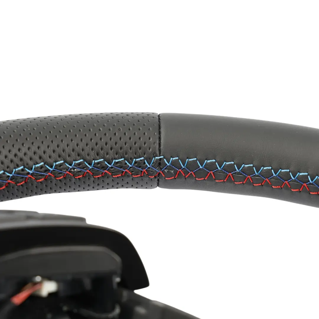 Lenkrad Neues Leder Schwarz M-dreifarbige Fäden für BMW 5 er E60 E61 LCI mit Teilenummer 6774456 BMW 5 er E60 E61 LCI Lenkrad Neues Leder Schwarz M-dreifarbige Fäden - SKU 6774456-1 - Teilenummer 6774456