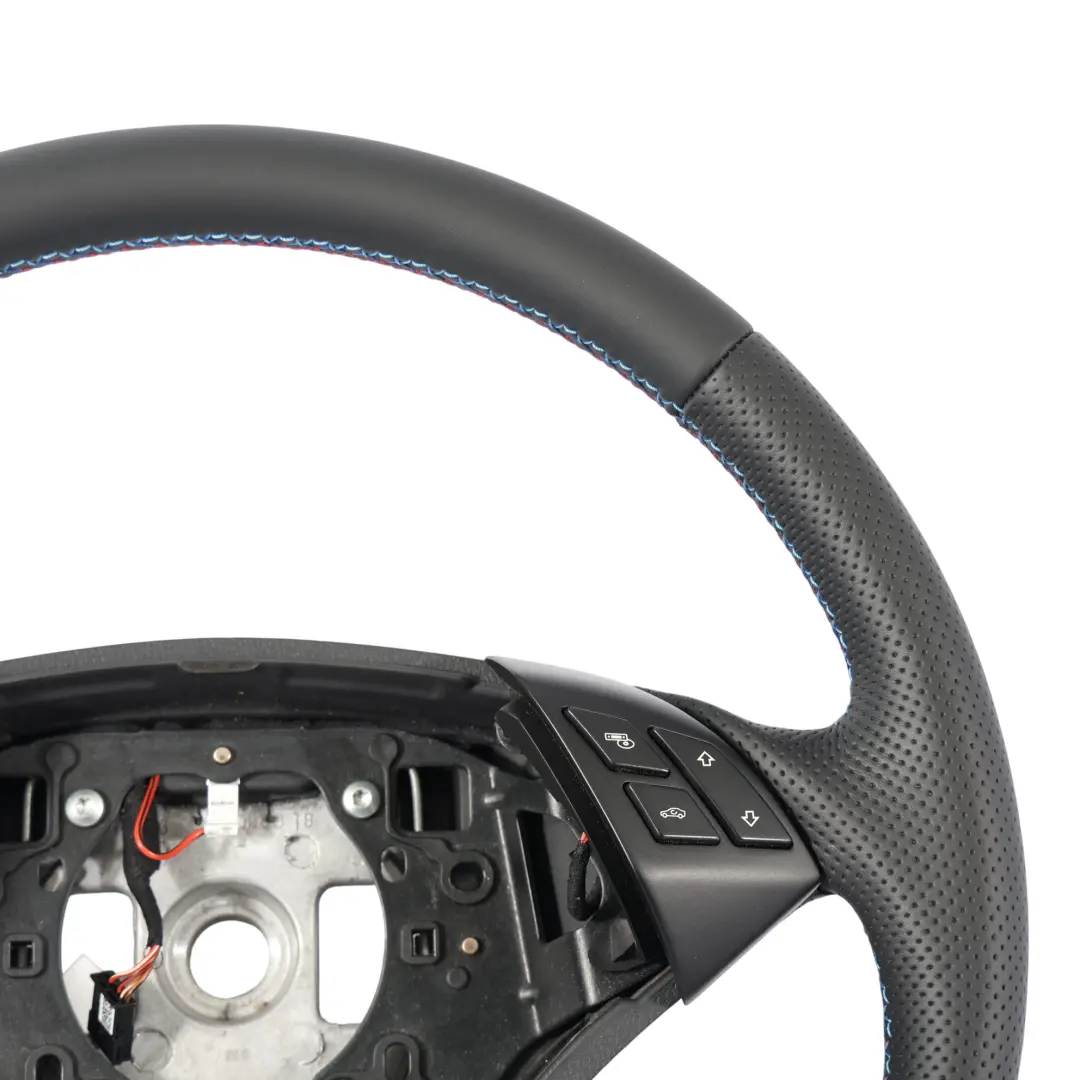 Negro Nuevo volante De cuero M-tricolored para BMW E60 E61 LCI con número de pieza 6774456 BMW E60 E61 LCI Negro Nuevo volante De cuero M-tricolored - SKU 6774456-1 - Número de pieza 6774456