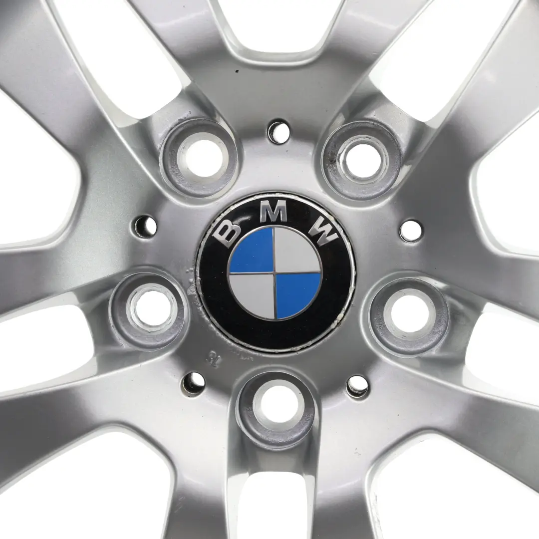 Jante En Alliage 16" À Doubles Rayons 154 ET:34 7J pour BMW E90 à propos du numéro de pièce 6775593 BMW E90 Jante En Alliage 16" À Doubles Rayons 154 ET:34 7J - SKU 6775593-3 - Numéro de pièce 6775593