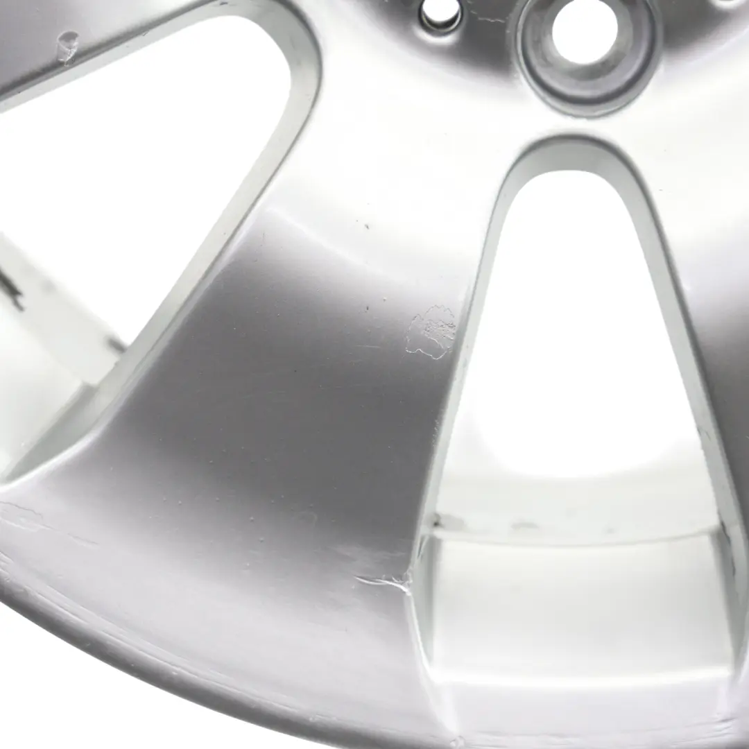 Felga Aluminiowa 17" 8J do BMW E90 E92 o numerze 6775596 BMW E90 E92 Felga Aluminiowa 17" 8J - SKU 6775596-1 - Numer Części 6775596