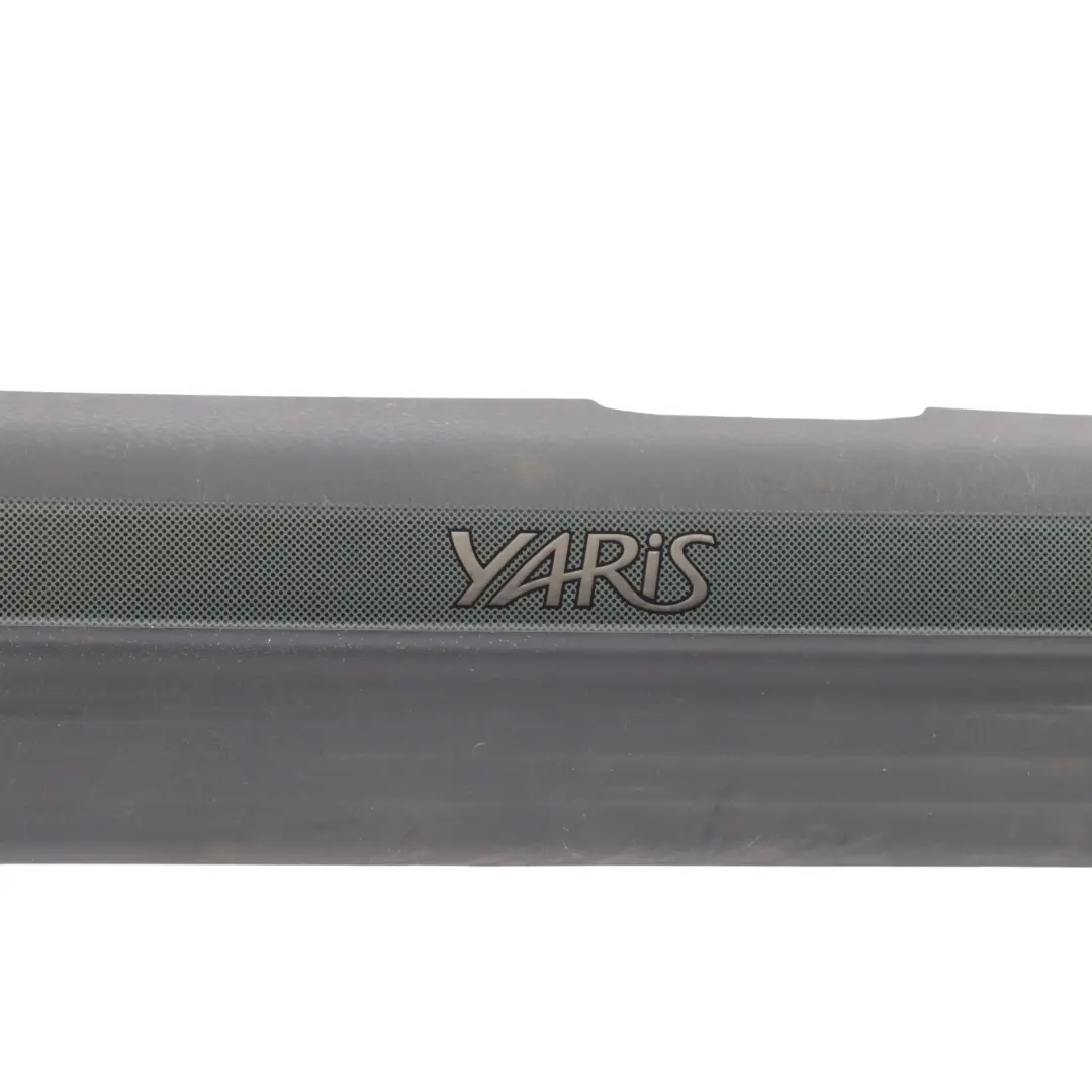 Mk1 XP10 Front Door Entrance Kick Plate Strip Right O/S 67913-0D010 to Toyota Yaris with Part number 679130D010 Toyota Yaris Mk1 XP10 Front Door Entrance Kick Plate Strip Right O/S 67913-0D010 - SKU 679130D010 - Part number 679130D010