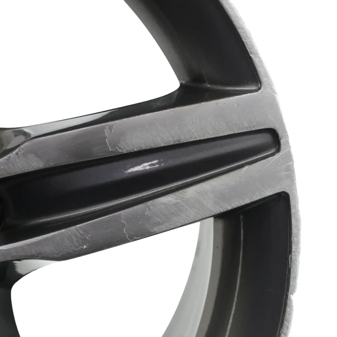 Felga aluminiowa 17" 7,5J do BMW F20 F21 o numerze 6850151 BMW F20 F21 Felga aluminiowa 17" 7,5J - SKU 6850151-4 - Numer Części 6850151