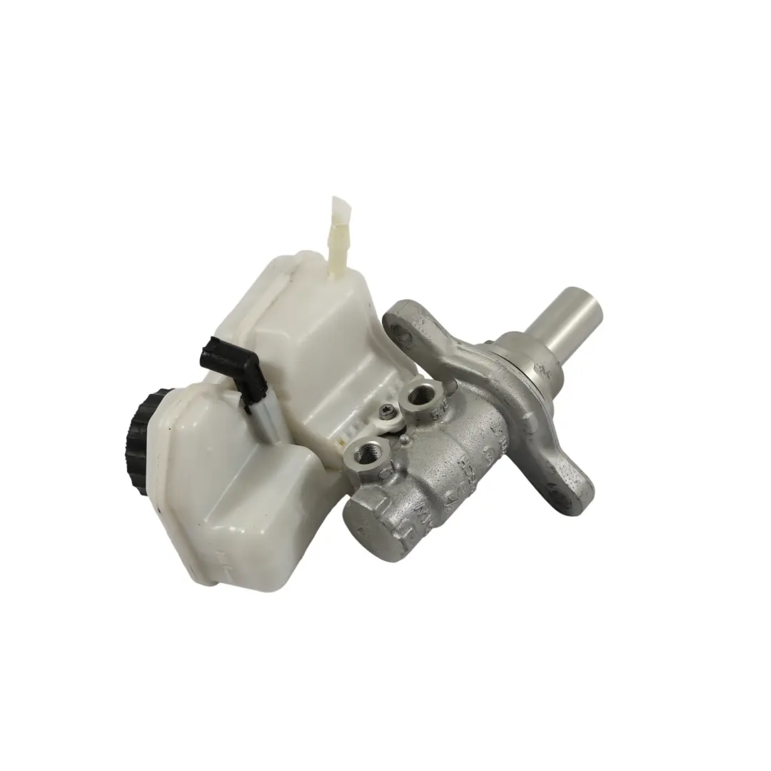 Brake Master Cylinder With Expansion Tank 6864669 to BMW F40 F44 F48 with Part number 6860686 BMW F40 F44 F48 Brake Master Cylinder With Expansion Tank 6864669 - SKU 6860686 - Part number 6860686