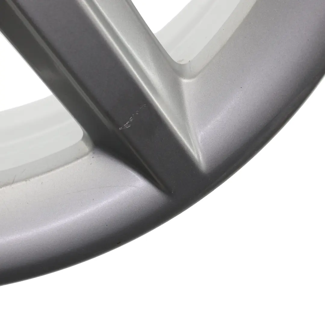 BMW F20 F21 F22 F23 Llanta Aleacion Plateada 16" 7J ET:40 Star Spoke 654 - SKU 6866302-2 - Número de pieza 6866302