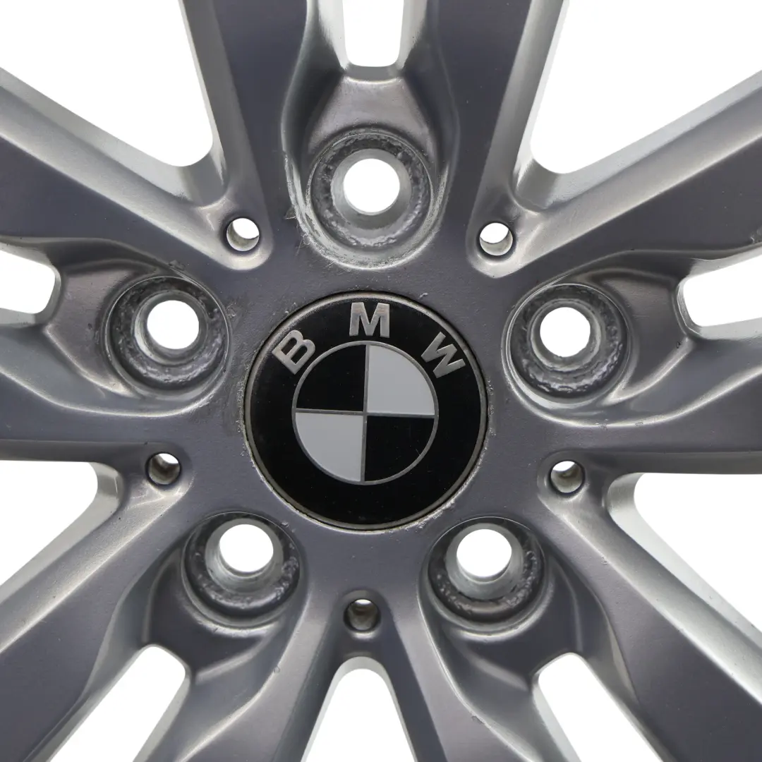 Jante En Alliage Argentée 17" Double Rayon 655 ET:43 7,5J pour BMW F20 F21 F22 F23 à propos du numéro de pièce 6866303 BMW F20 F21 F22 F23 Jante En Alliage Argentée 17" Double Rayon 655 ET:43 7,5J - SKU 6866303-6 - Numéro de pièce 6866303