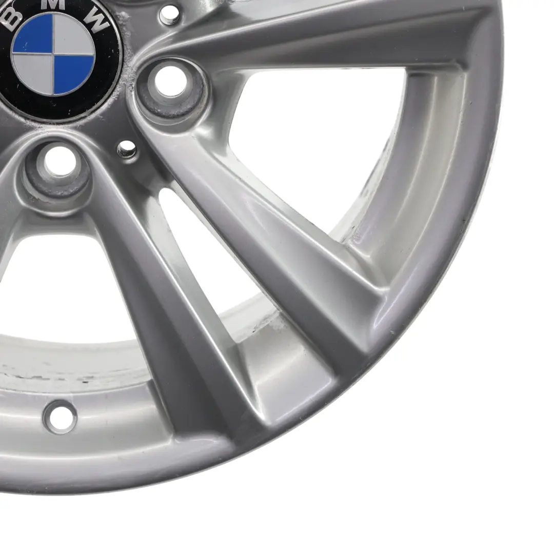 Llanta De Aleación 16" 7,5J ET:37 V Spoke 656 para BMW F30 F31 LCI con número de pieza 6866304 BMW F30 F31 LCI Llanta De Aleación 16" 7,5J ET:37 V Spoke 656 - SKU 6866304-4 - Número de pieza 6866304