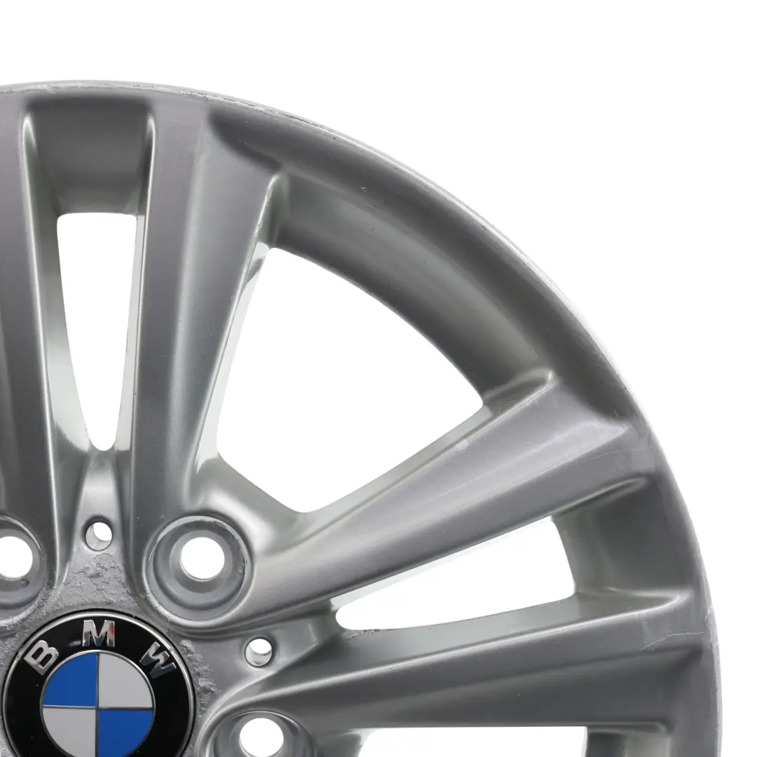 Cerchio Ruota In Lega Argento 16" 7,5J ET:37 V Raggi 656 per BMW F30 F31 LCI con numero di parte 6866304 BMW F30 F31 LCI Cerchio Ruota In Lega Argento 16" 7,5J ET:37 V Raggi 656 - SKU 6866304-5 - Numero di parte 6866304